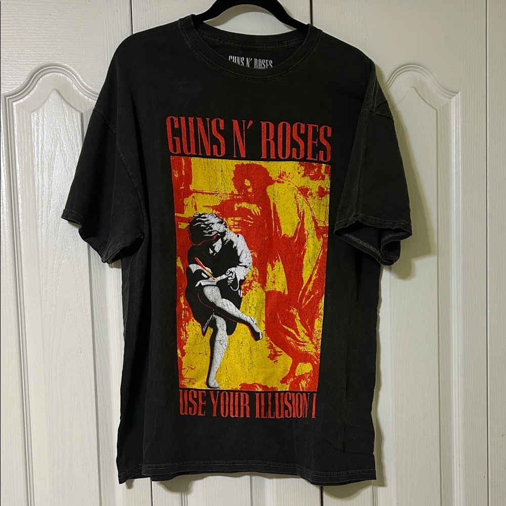 Guns N' Roses Black Graphic Tee